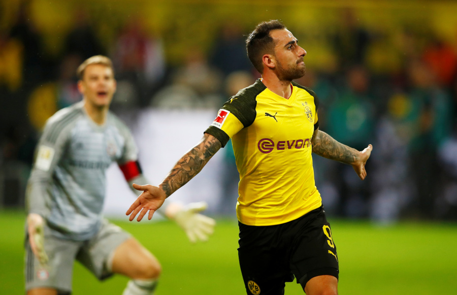 Alcácer da la victoria al Dortmund sobre el Bayern