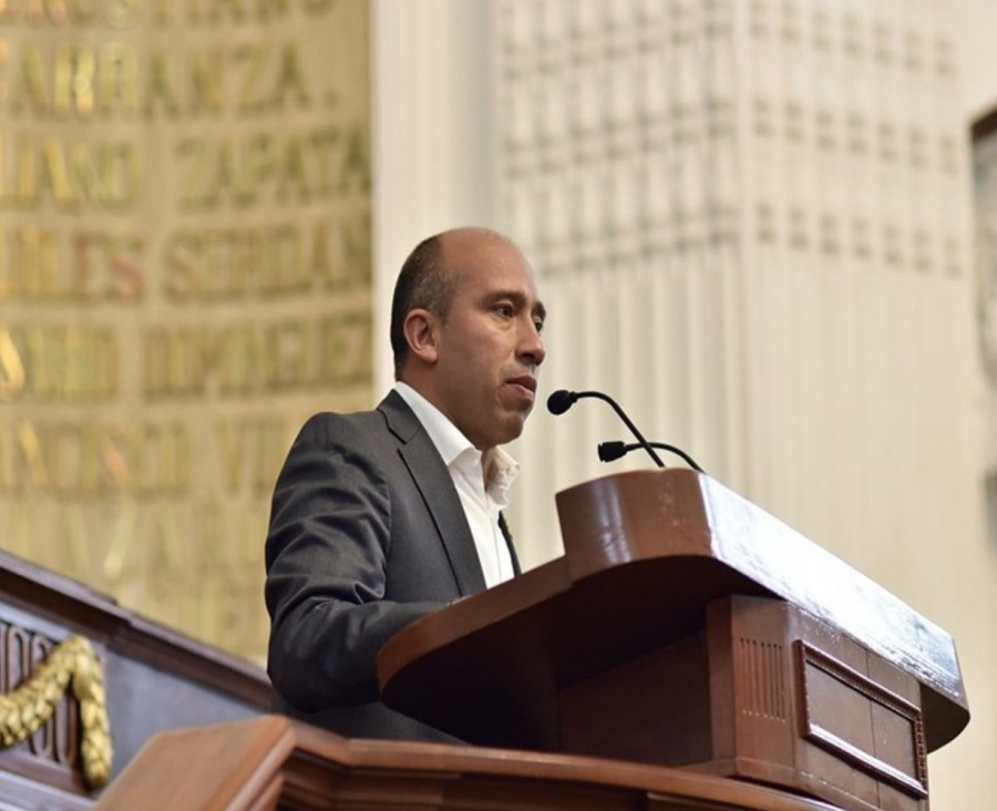 Rinde Congreso CDMX minuto de silencio por Norberto Ronquillo