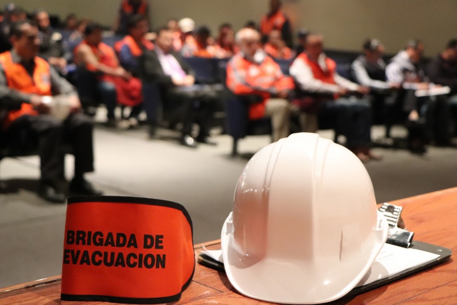 Realizan primer simulacro en la Central de Abasto