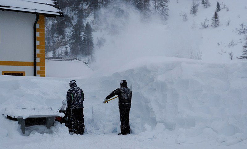 Avalancha de nieve en Austria deja como resultado tres muertos y un desparecido