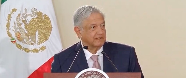 Aeropuerto de Santa Lucía, será administrado por la Sedena: López Obrador