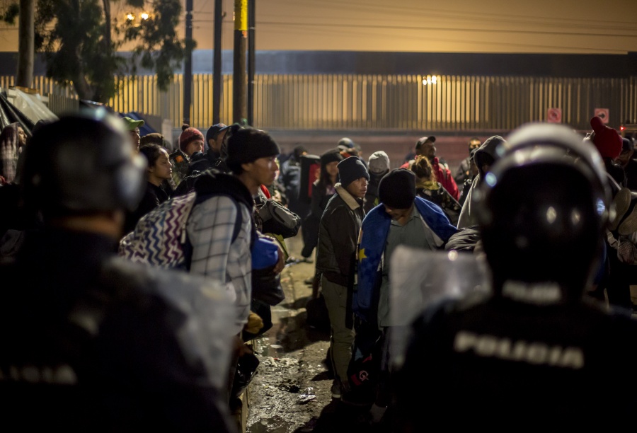 Rescatan a 37 migrantes con cuadro de deshidratación en Veracruz