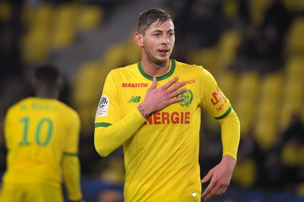 Desaparece avión en el que viajaba el jugador argentino Emiliano Sala