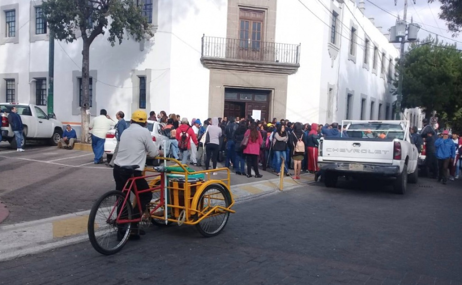 Trabajadores de Milpa Alta toman campamentos de la Alcaldía