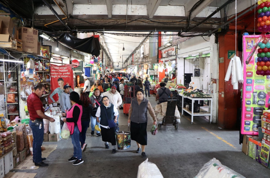 Detienen a sujetos involucrados en asalto dentro de la Central de Abasto