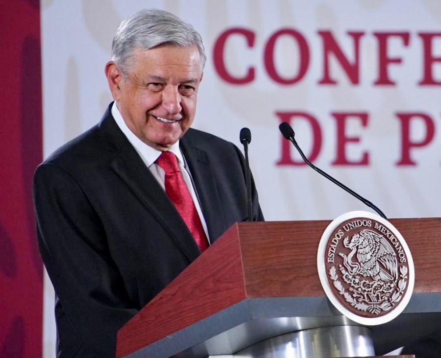 De nuevo, AMLO pide a partidos bajar su financiamiento