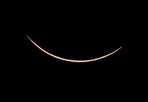 Astrónomos ayudan a personas invidentes a ‘escuchar’ el eclipse de sol