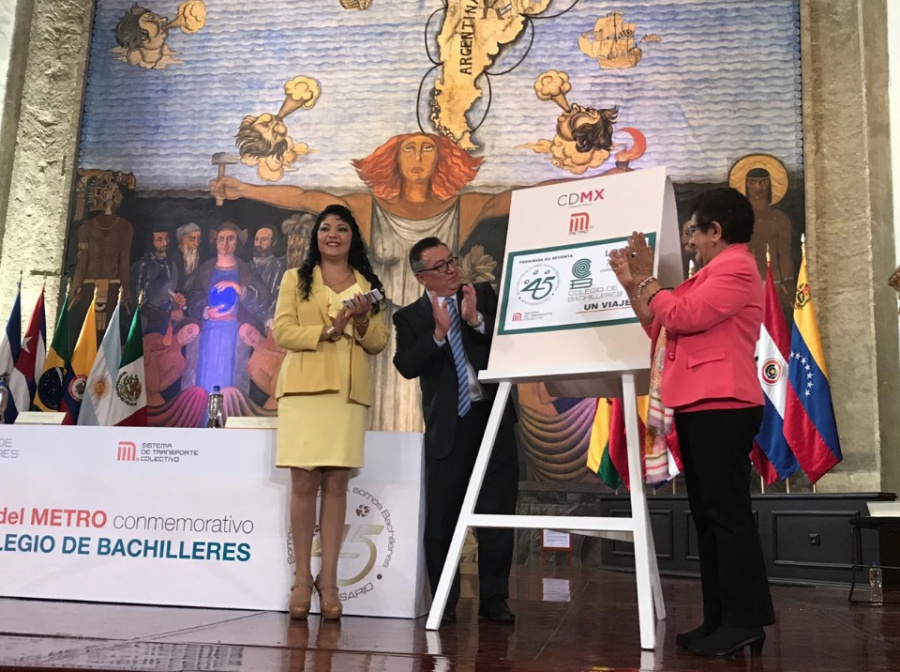 Metro presenta boleto por el 45 aniversario del Colegio de Bachilleres