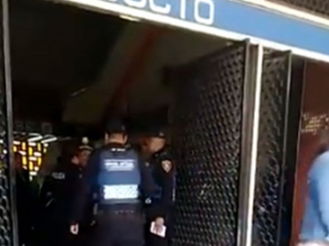 Hombre de la tercera edad, fallece en el Metro Viaducto