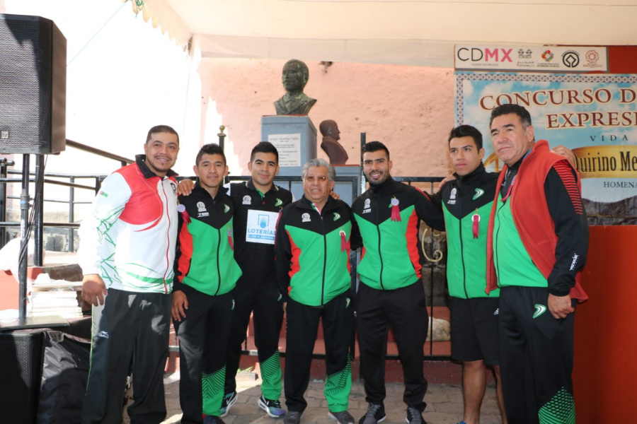 Con medalla “Quirino Mendoza y Cortés” reconocen a deportistas en Xochimilco